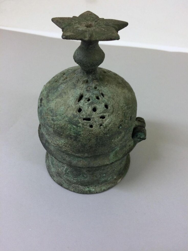 Incense burner (ud-suz) top image