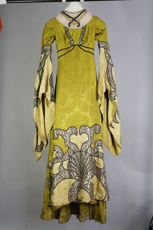 Theatre costume by Georgiadis, Nicholas
