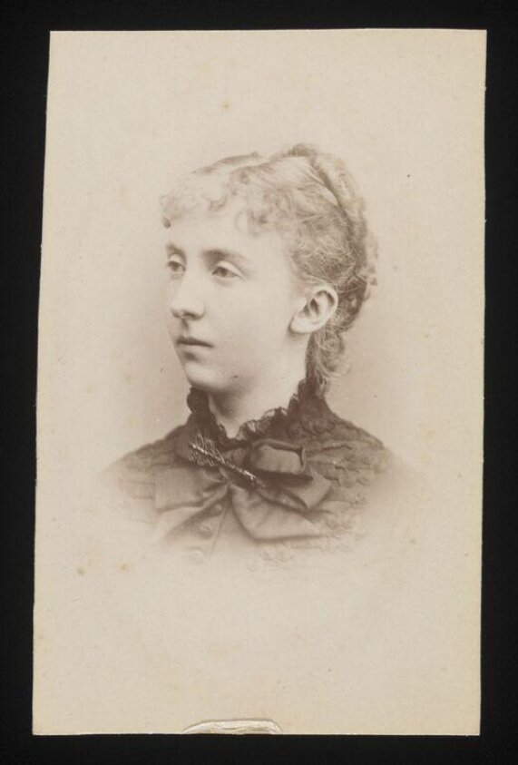 Portrait of a Woman (late 19th century) by Johannes Lodewijk de Lavieter