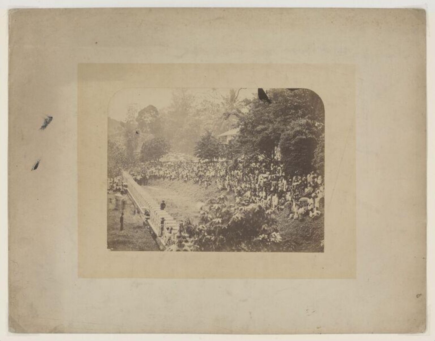 Cameron, Julia Margaret, Crowd of People, Ceylon