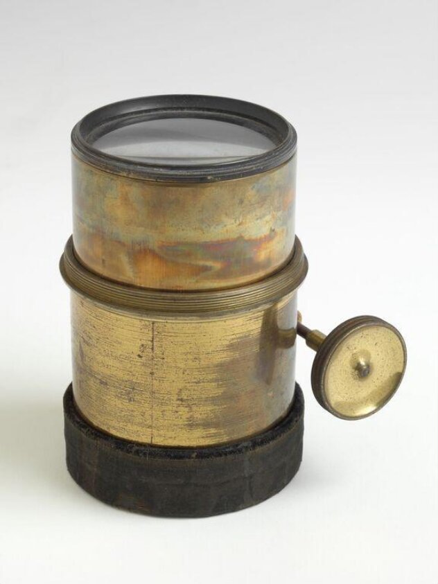 A. Ross achromatic lens (1840-1859) by Denman Waldo Ross