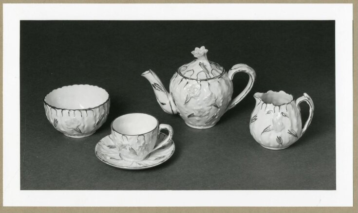 Tea Set top image