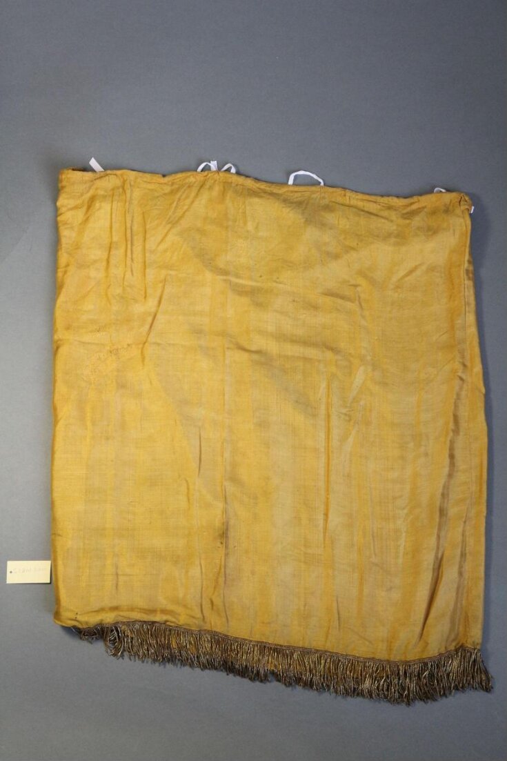 Underskirt for Irving as Othello top image