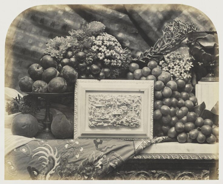 Still life with Chinese casket top image