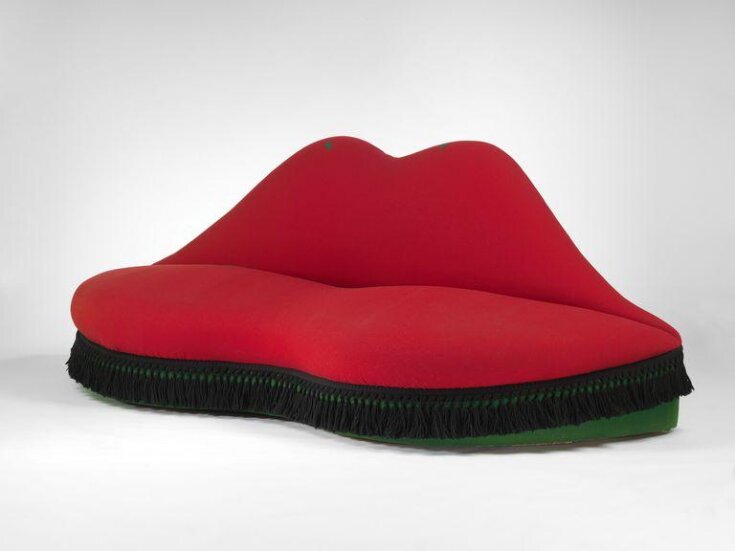 Mae West Lips sofa image