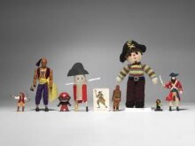 Set of Knitted Dolls thumbnail 1