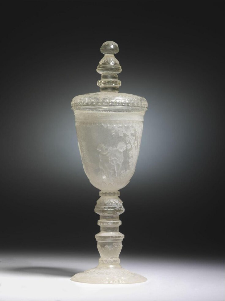 Standing Cup top image