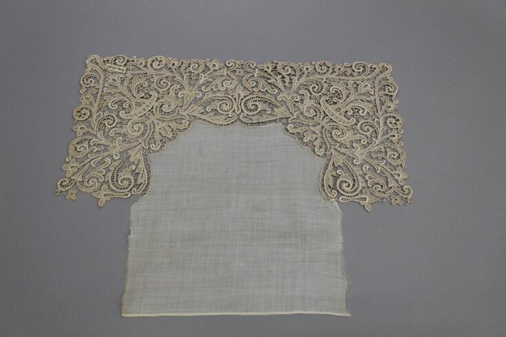 Handkerchief Border top image