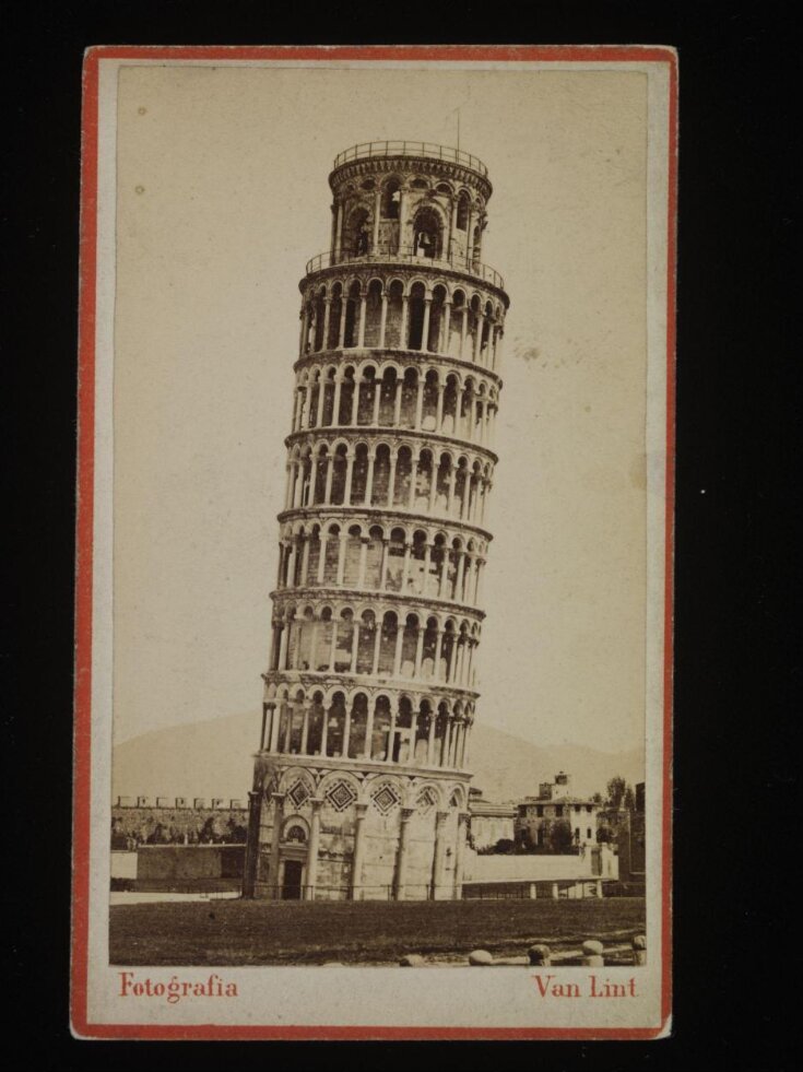 View of the Leaning Tower, Pisa top image