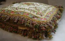 Handkerchief Case (Porte Mouchoir) thumbnail 1