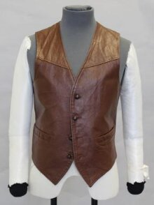 Waistcoat thumbnail 1