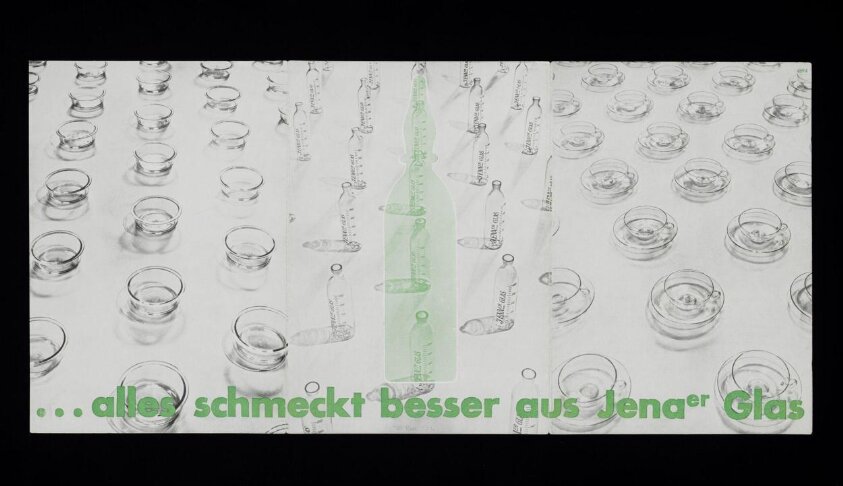 Alles schmeckt besser aus Jenaer Glas (1935-1938) by Lucia Moholy