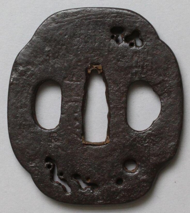 Tsuba top image