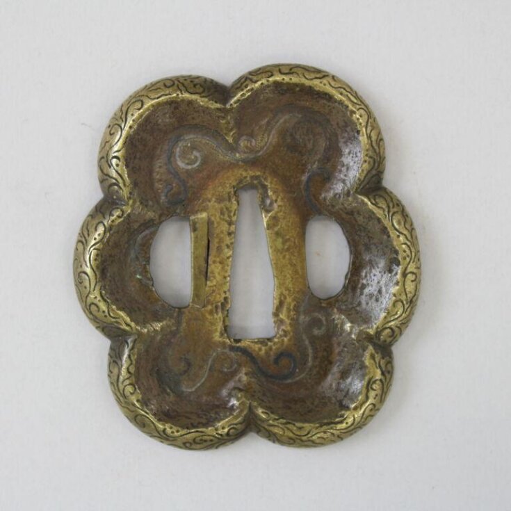 Tsuba top image