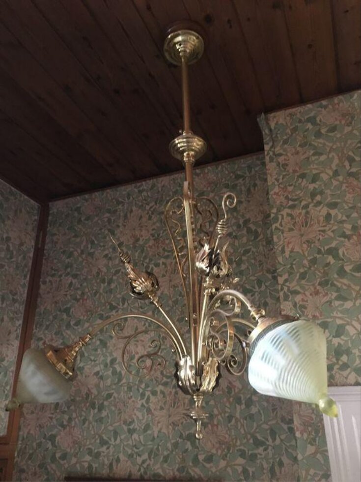 Light Fitting top image