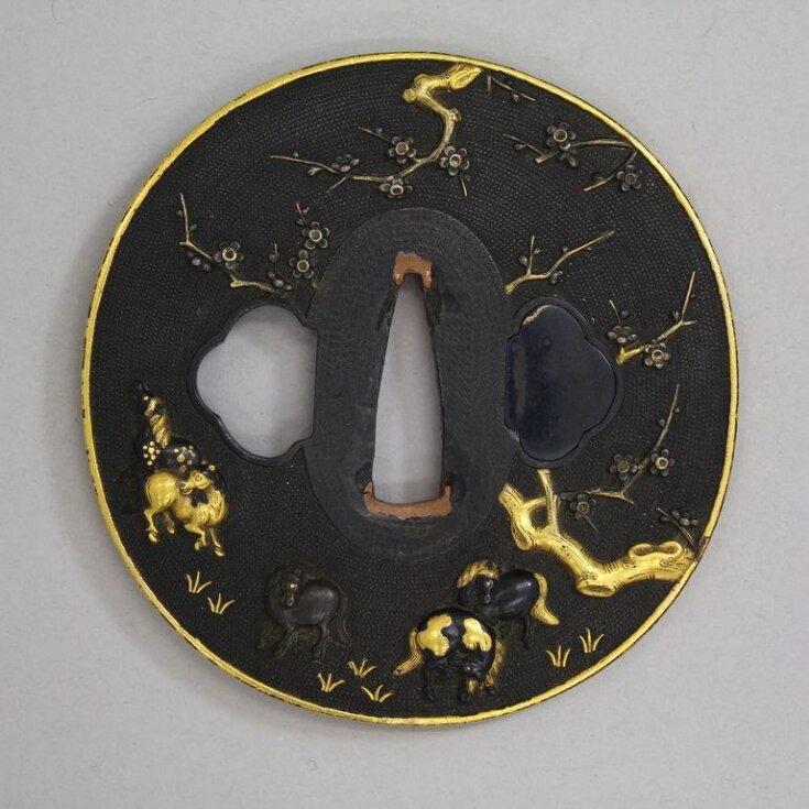 Tsuba top image