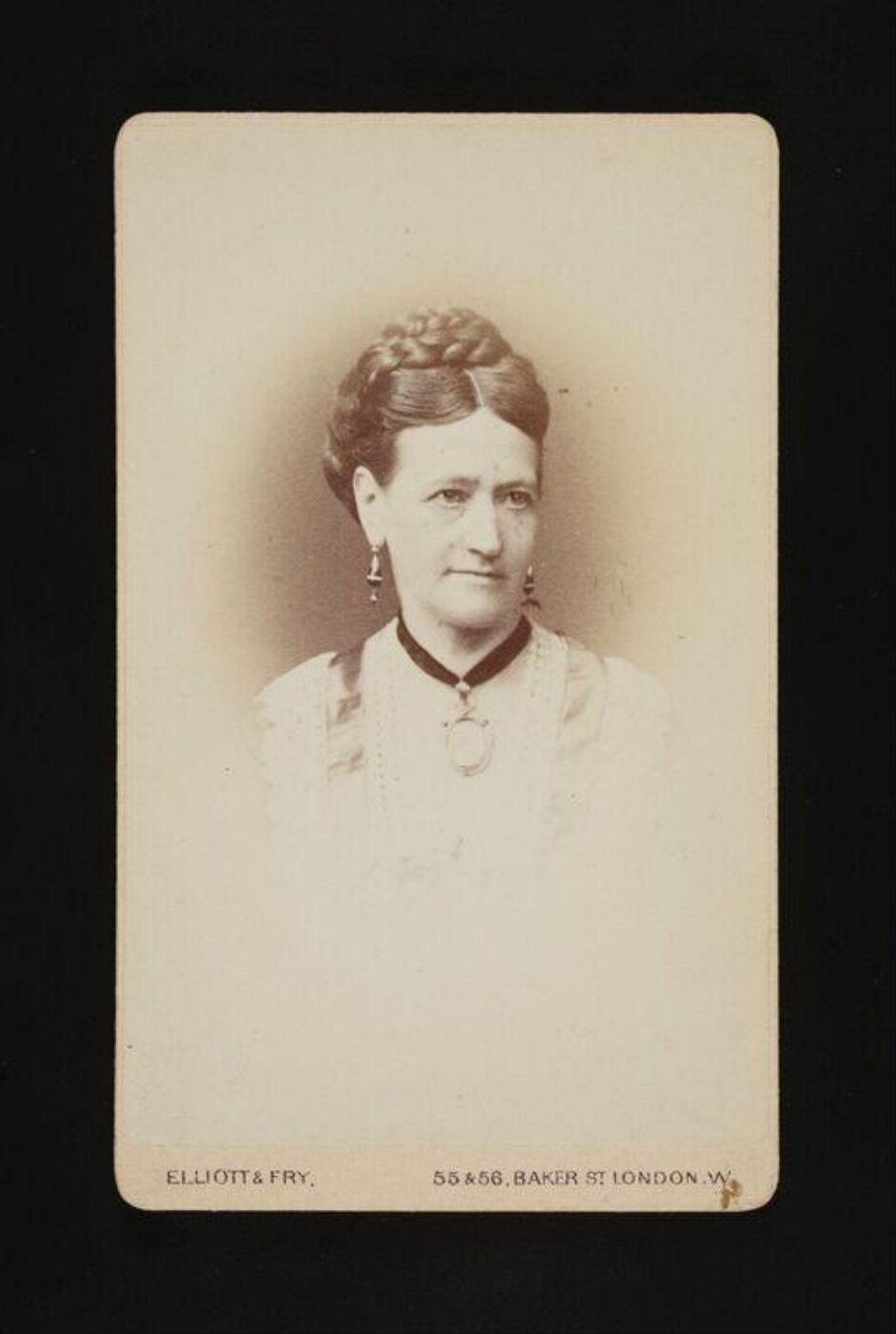Elliott & Fry, A portrait of a woman
