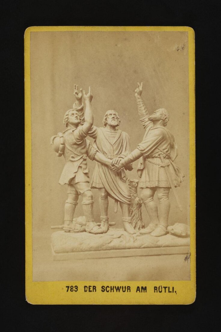 A photograph of 'der schwur am rutli' statue top image