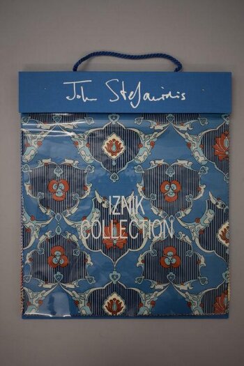 Iznik Collection