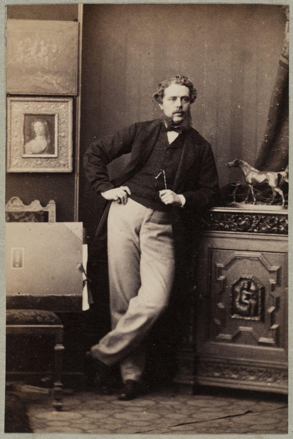 Unknown, Carte-de-visite photographs (480). Four photographs are dry-mounted to each sheet (120).