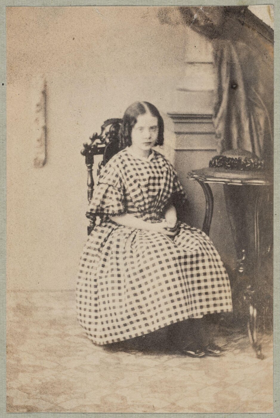 Unknown, Carte-de-visite photographs (480). Four photographs are dry-mounted to each sheet (120).