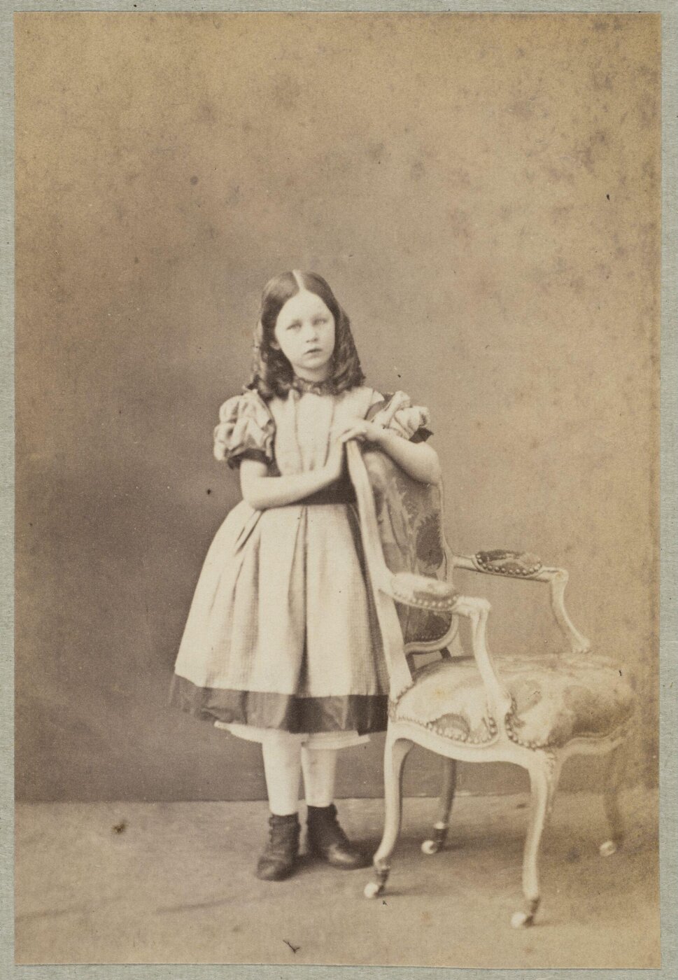 Unknown, Carte-de-visite photographs (480). Four photographs are dry-mounted to each sheet (120).