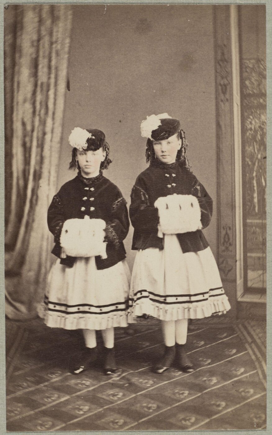 Unknown, Carte-de-visite photographs (480). Four photographs are dry-mounted to each sheet (120).