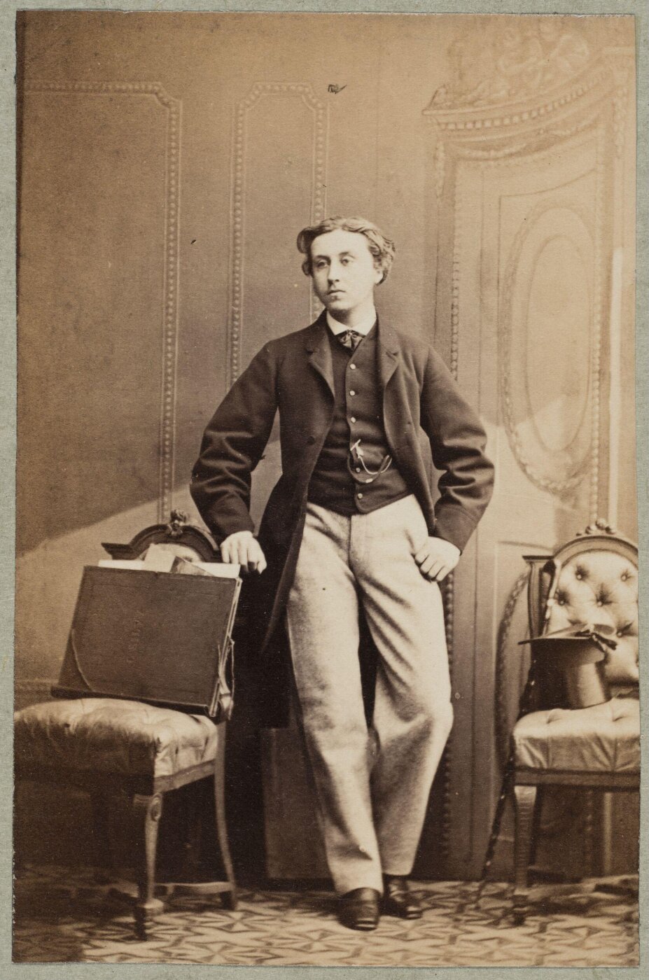 Unknown, Carte-de-visite photographs (480). Four photographs  are dry-mounted to each sheet (120).