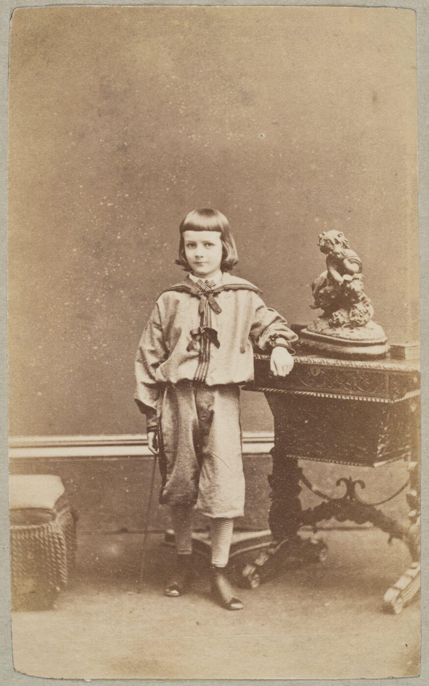 Unknown, Carte-de-visite photographs (480). Four photographs are dry-mounted to each sheet (120).