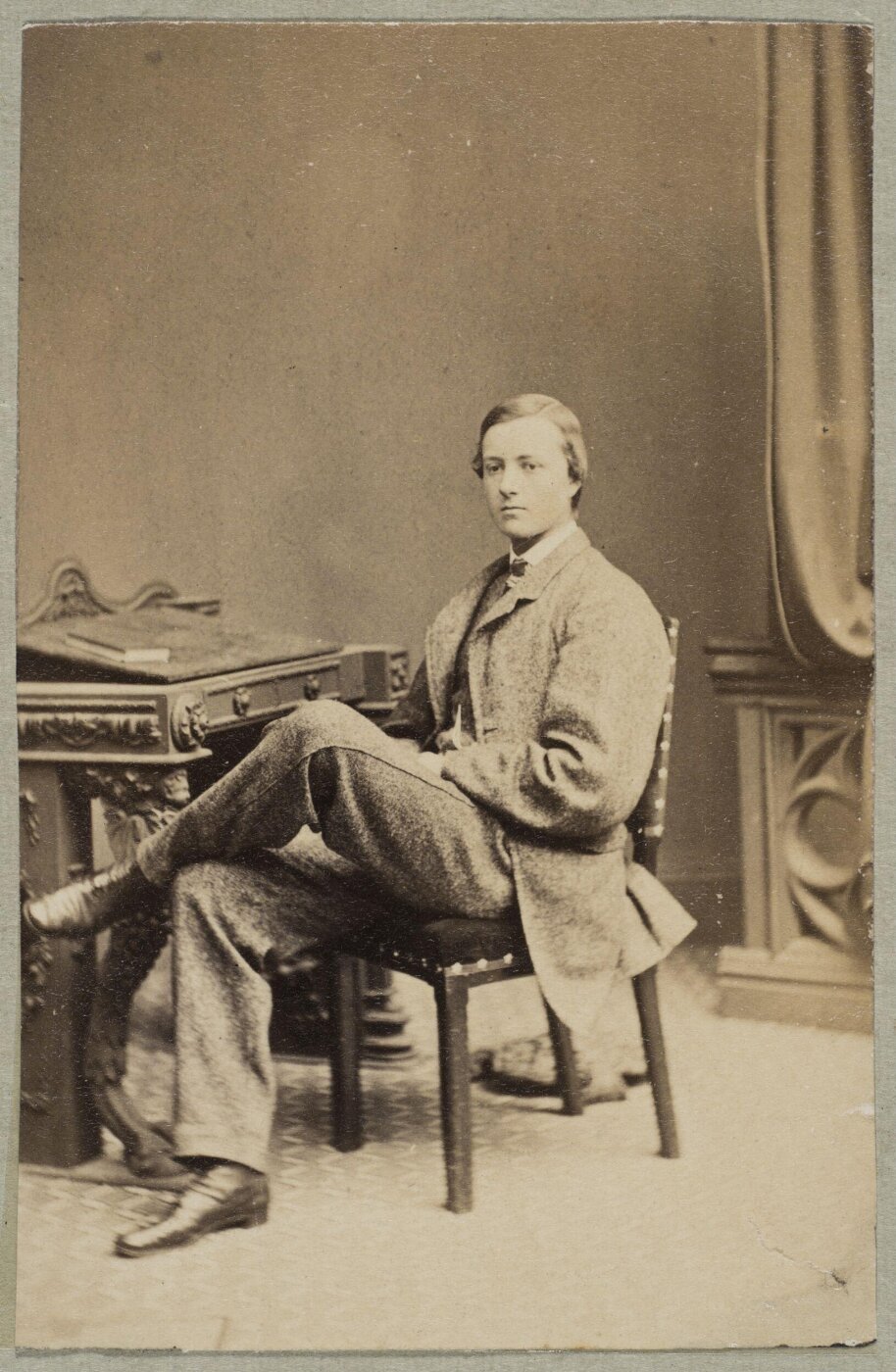 Unknown, Carte-de-visite photographs (480). Four photographs are dry-mounted to each sheet (120).