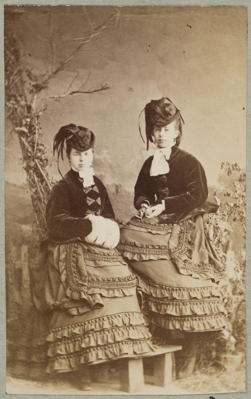 Unknown, Carte-de-visite photographs (480). Four photographs are dry-mounted to each sheet (120).