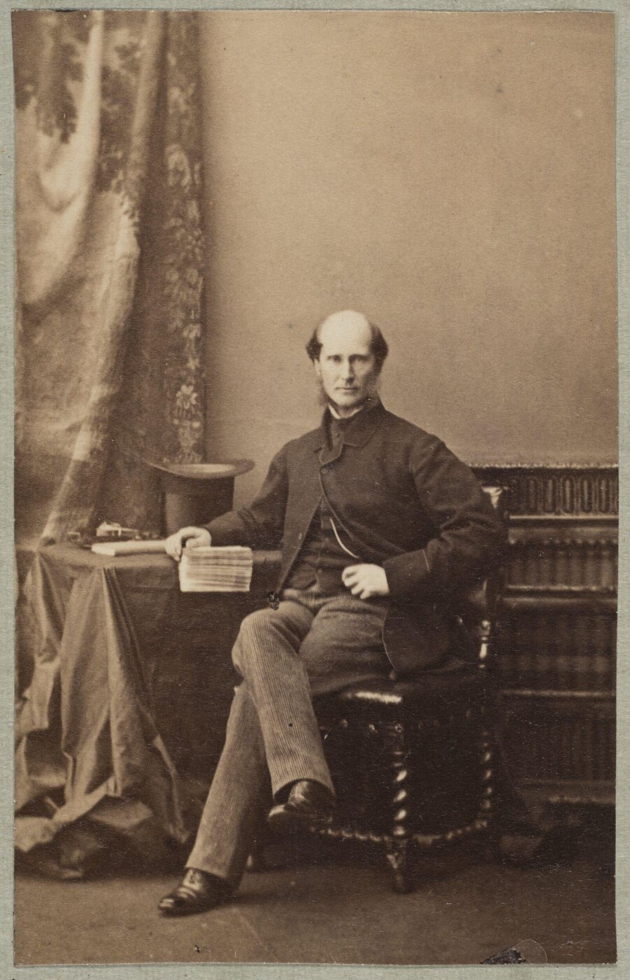 Unknown, Carte-de-visite photographs (480). Four photographs are dry-mounted to each sheet (120).