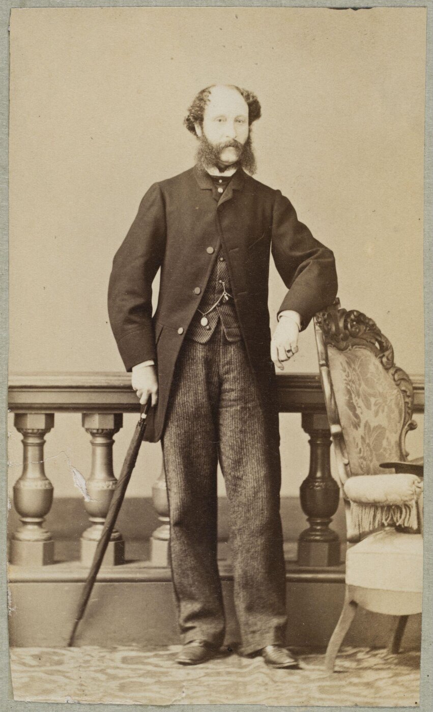 Unknown, Carte-de-visite photographs (480). Four photographs are dry-mounted to each sheet (120).