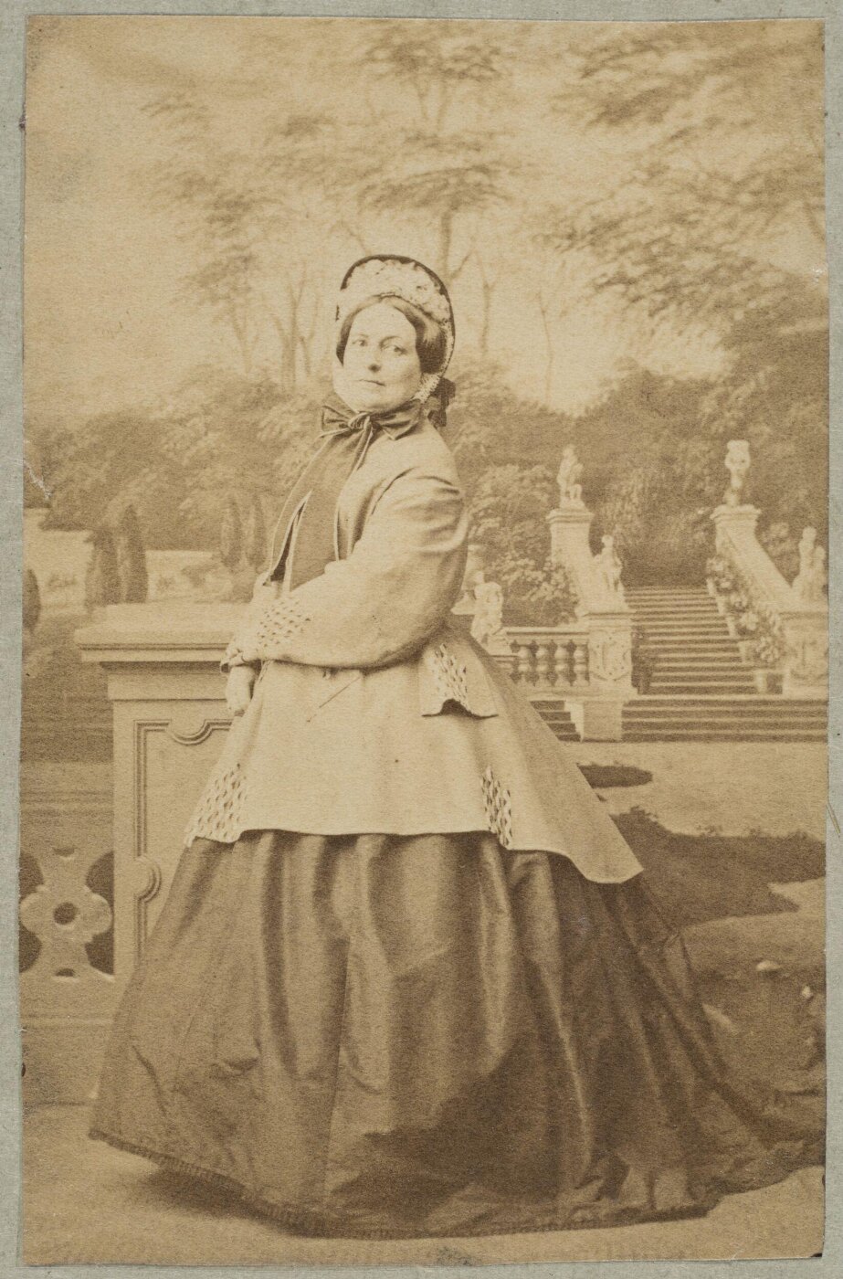 Unknown, Carte-de-visite photographs (480). Four photographs  are dry-mounted to each sheet (120).