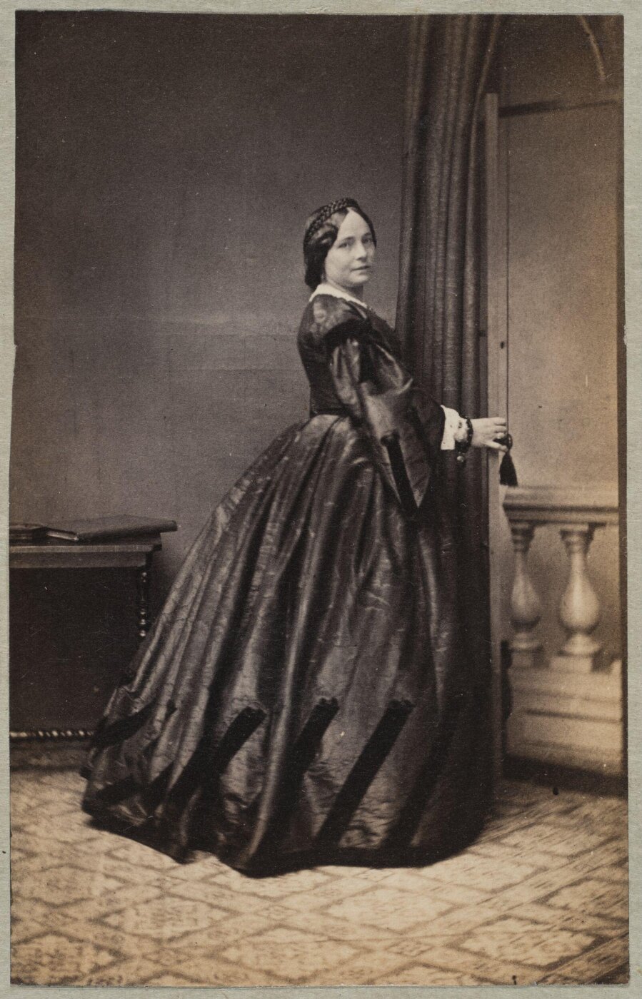 Unknown, Carte-de-visite photographs (480). Four photographs are dry-mounted to each sheet (120).