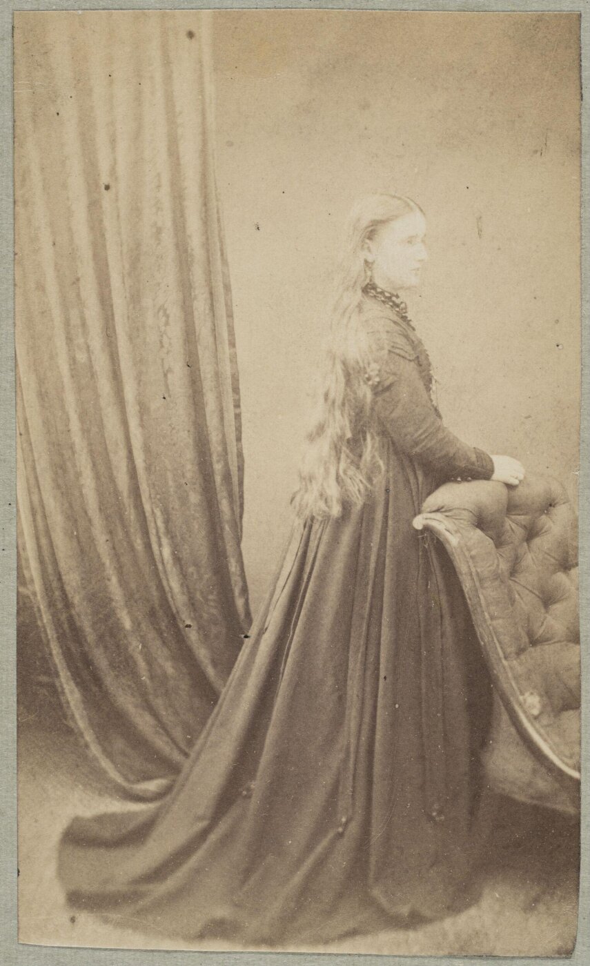 Unknown, Carte-de-visite photographs (480). Four photographs are dry-mounted to each sheet (120).