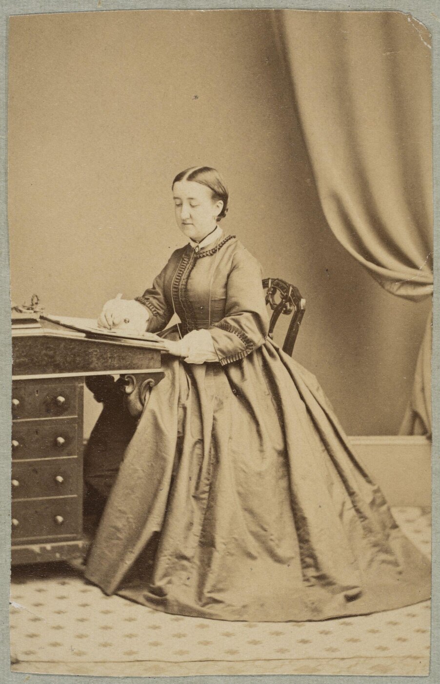 Unknown, Carte-de-visite photographs (480). Four photographs are dry-mounted to each sheet (120).