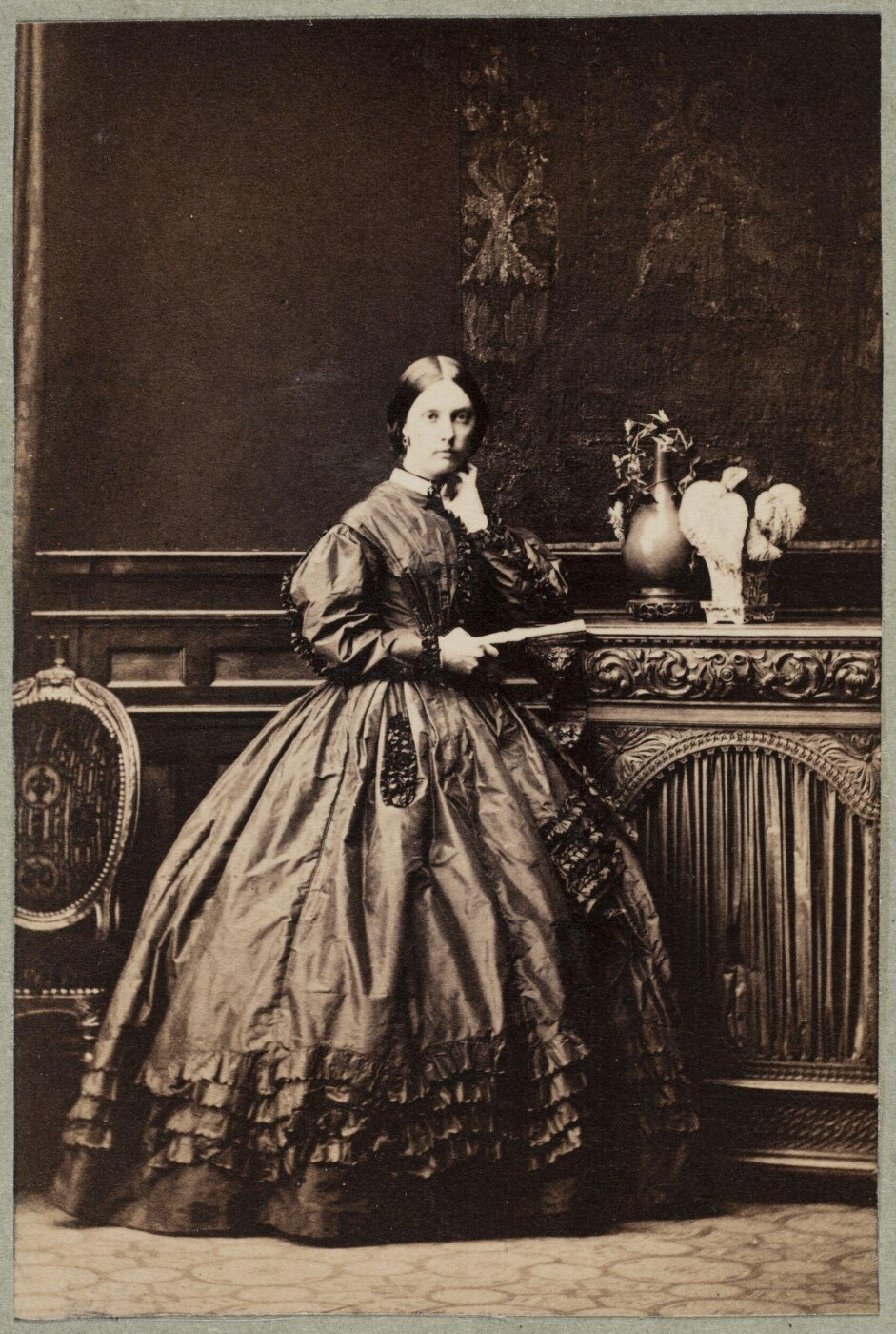 Unknown, Carte-de-visite photographs (480). Four photographs are dry-mounted to each sheet (120).