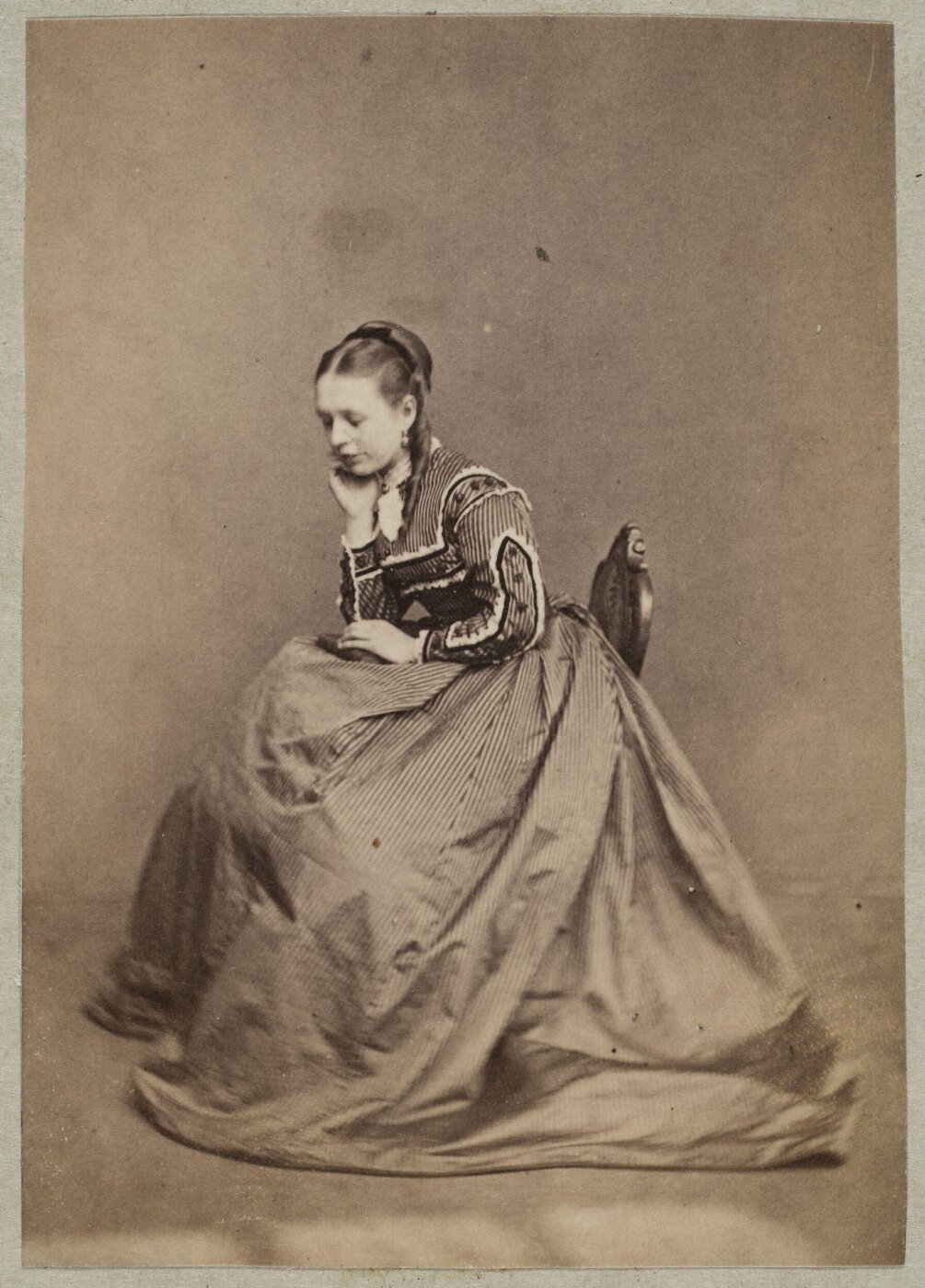 Unknown, Carte-de-visite photographs (480). Four photographs  are dry-mounted to each sheet (120).