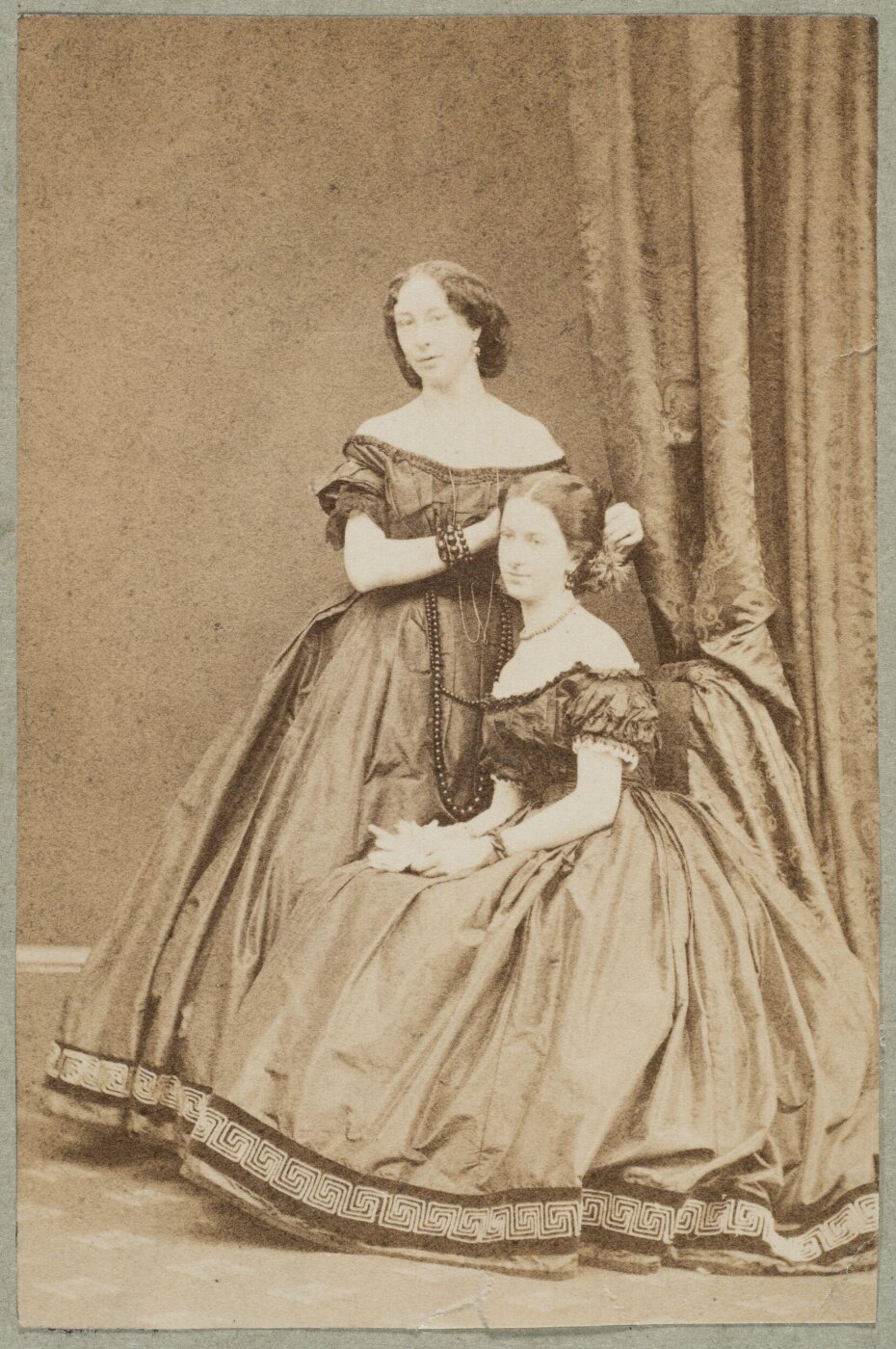 Unknown, Carte-de-visite photographs (480). Four photographs are dry-mounted to each sheet (120).