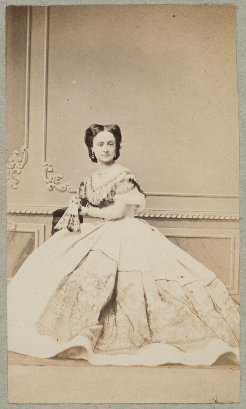 Unknown, Carte-de-visite photographs (480). Four photographs  are dry-mounted to each sheet (120).