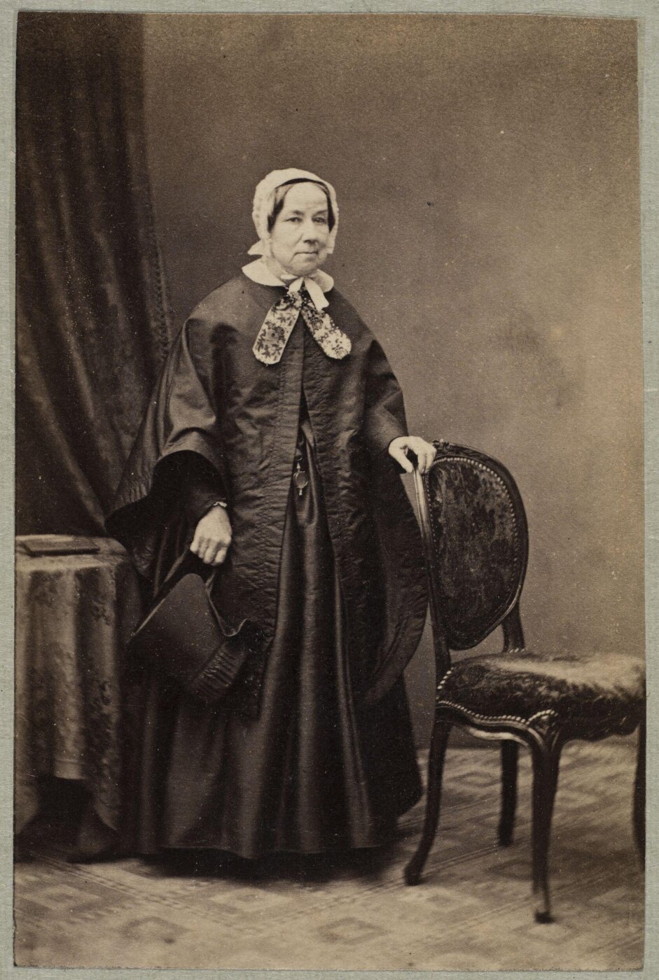 Unknown, Carte-de-visite photographs (480). Four photographs are dry-mounted to each sheet (120).