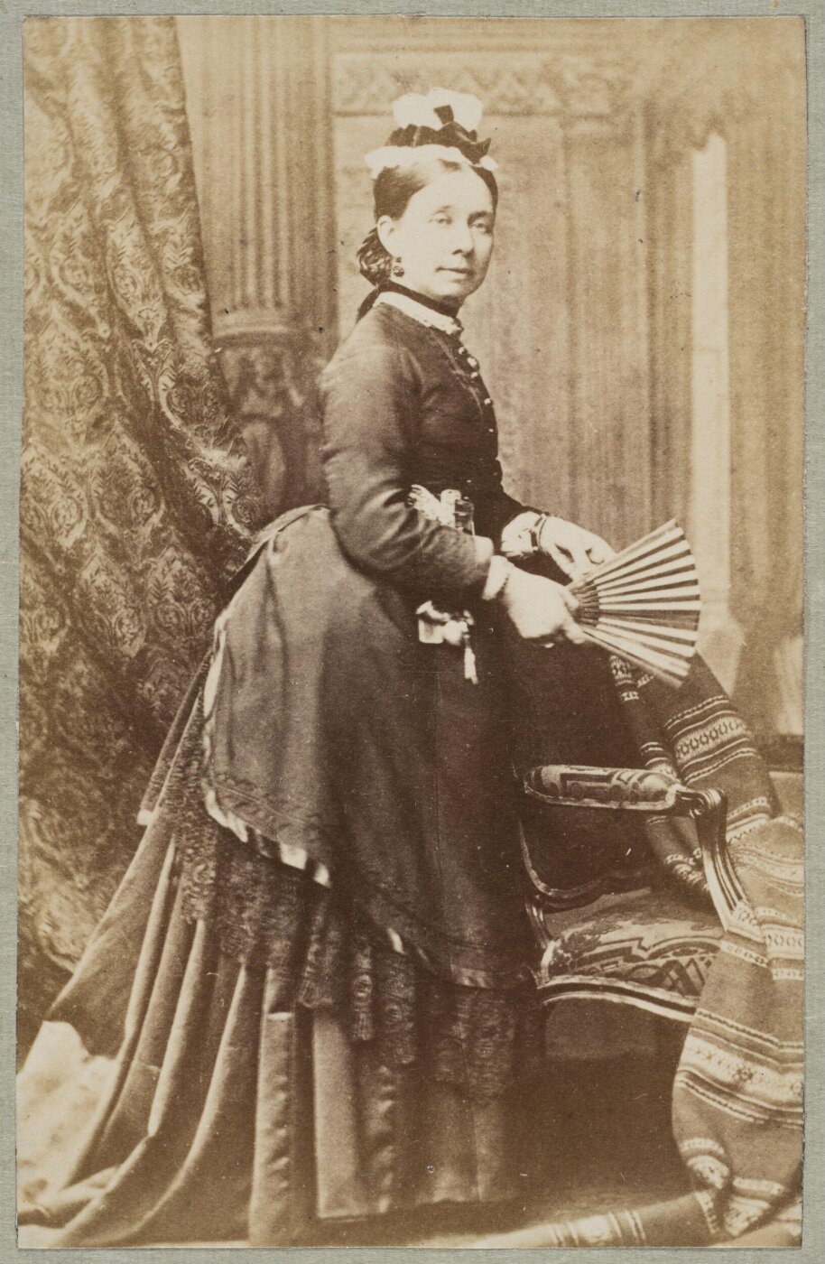 Unknown, Carte-de-visite photographs (480). Four photographs  are dry-mounted to each sheet (120).