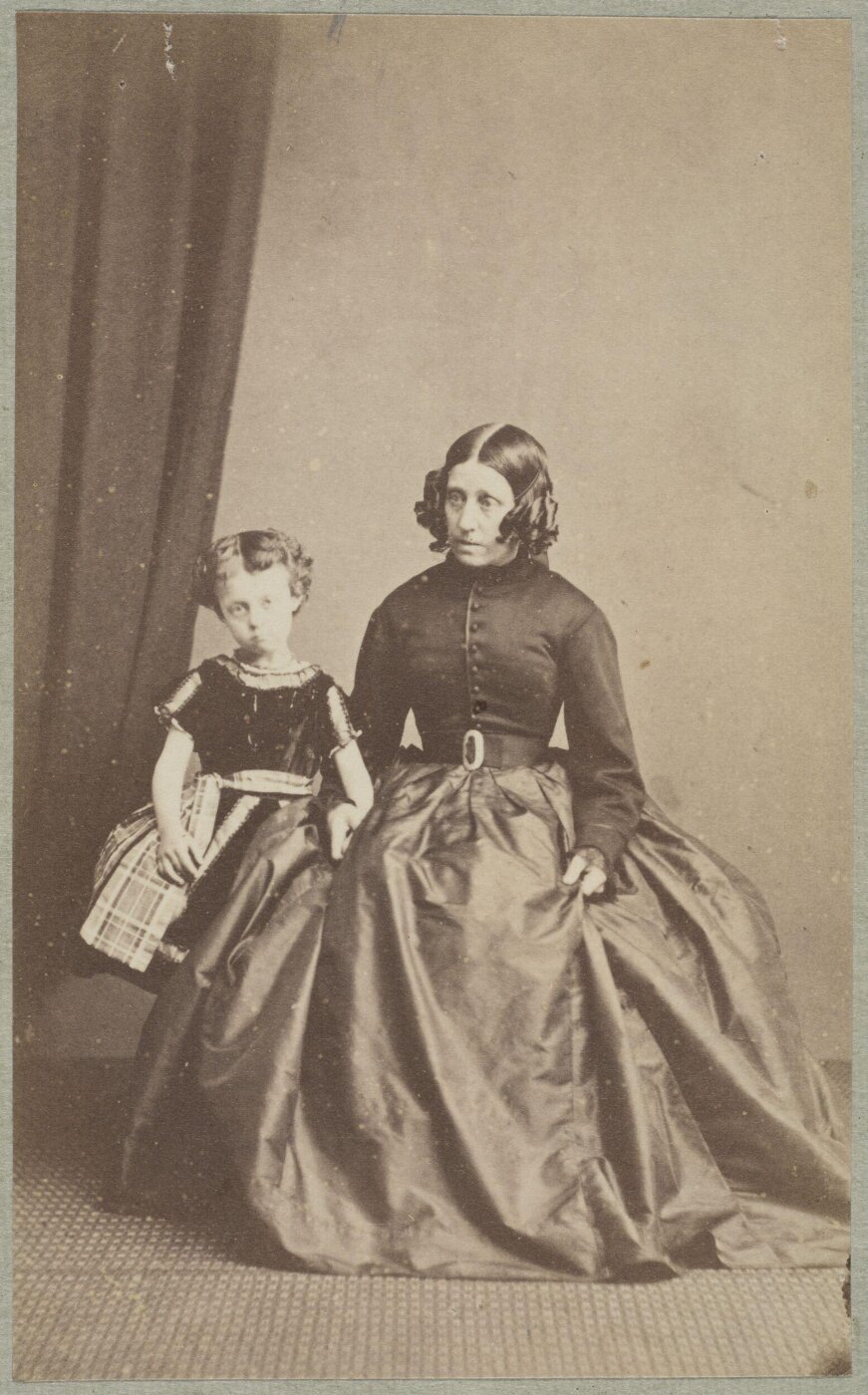 Unknown, Carte-de-visite photographs (32). Four photographs  are dry mounted on each sheet.