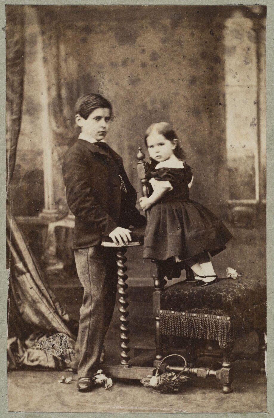 Unknown, Carte-de-visite photographs (32). Four photographs  are dry mounted on each sheet.