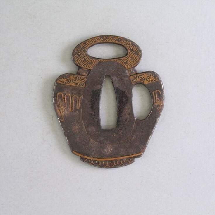 Tsuba top image