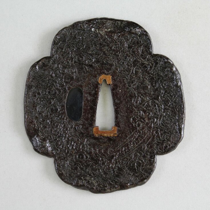 Tsuba top image