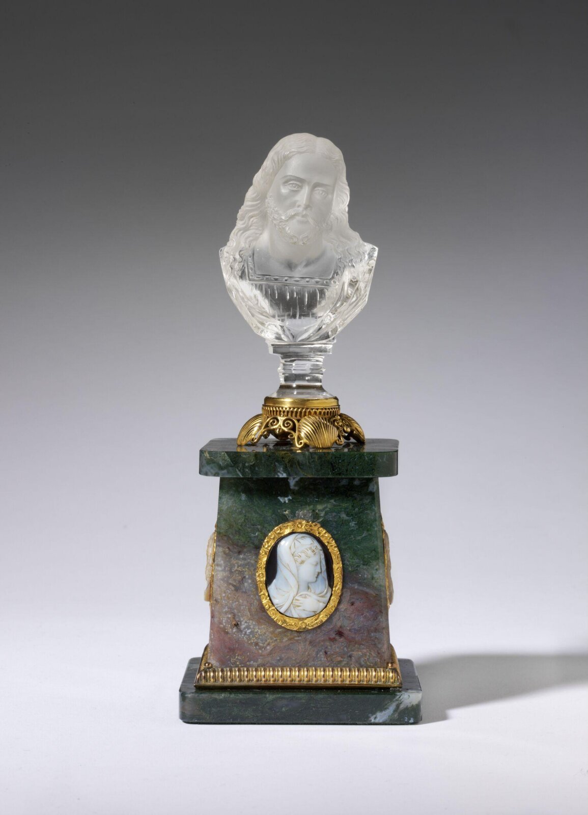Bust