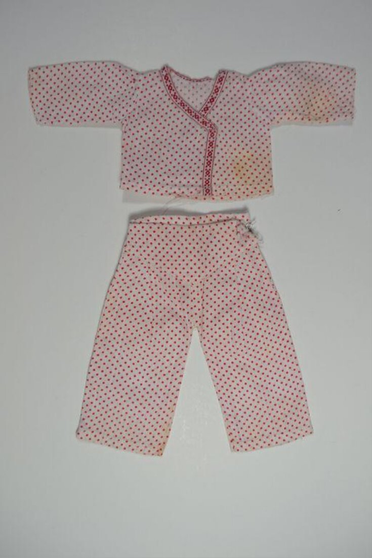 Doll's Pyjamas top image