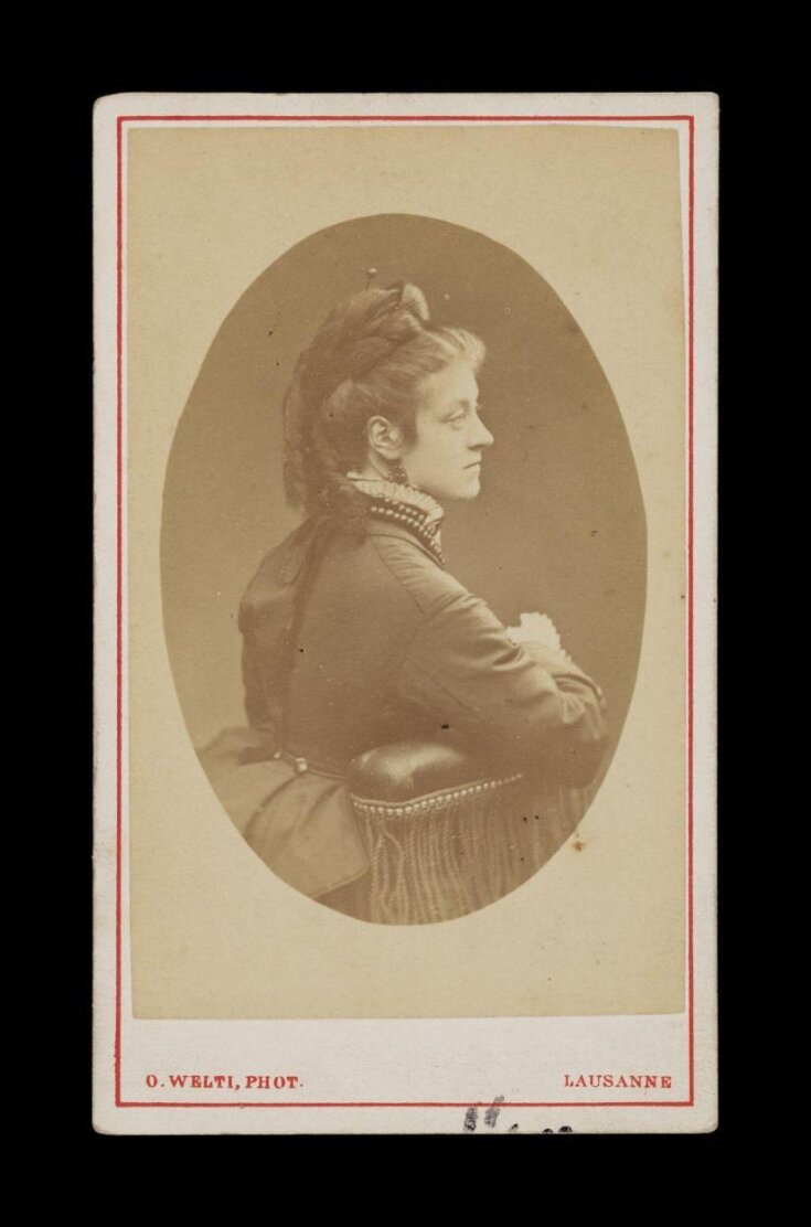 A portrait of a woman 'Mary Aluistroiy' top image